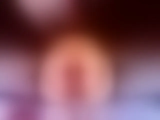 Live sex webcam photo for Squirtcumxx1 #272111481