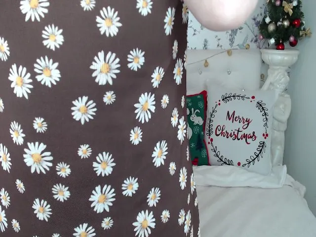 Live sex webcam photo for Ssexy_Kitty #271978117