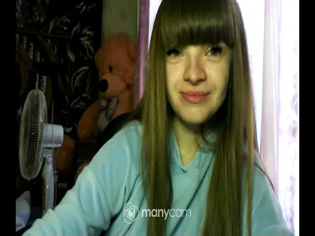 Live sex webcam photo for Ssexy_Kitty #272755723