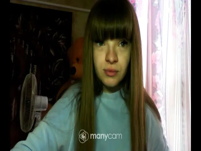 Live sex webcam photo for Ssexy_Kitty #272767128