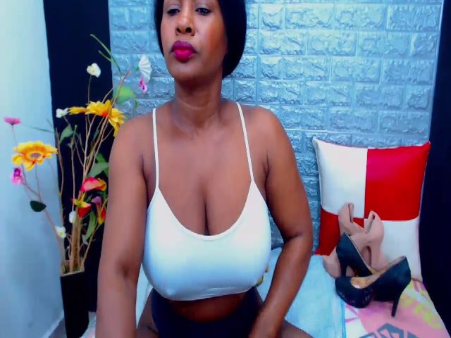 Live sex webcam photo for Stacyclarkkkk #274056290