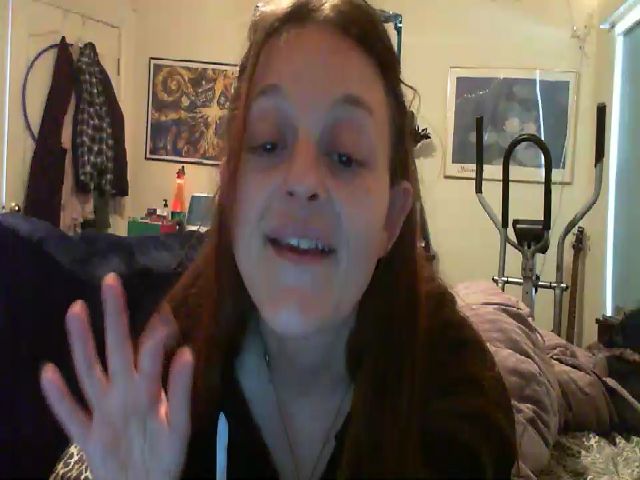 Live sex webcam photo for StarryGoddess #271955652