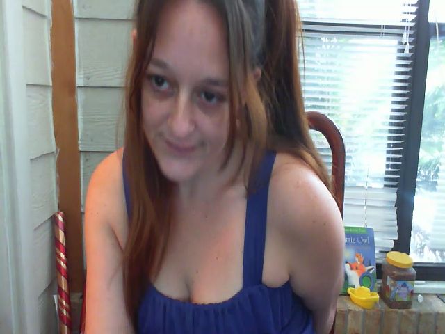 Live sex webcam photo for StarryGoddess #272179652