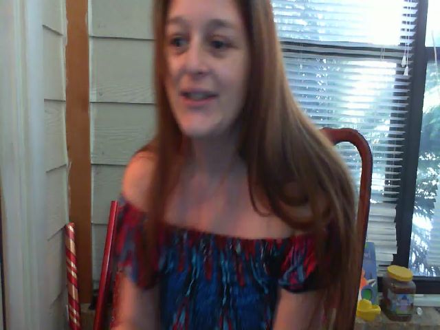 Live sex webcam photo for StarryGoddess #272240557