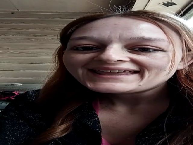 Live sex webcam photo for StarryGoddess #272438526