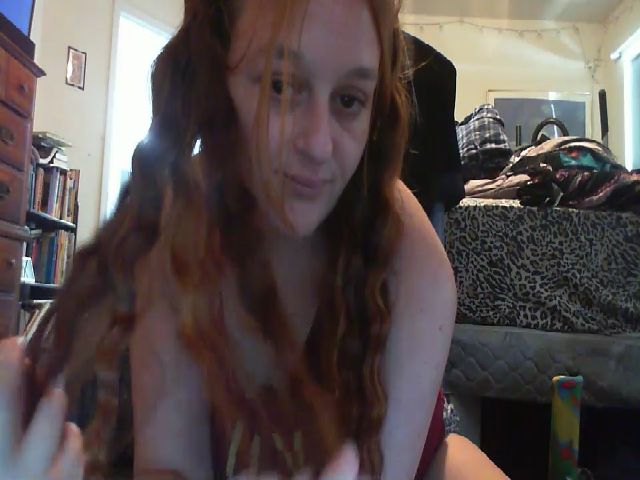 Live sex webcam photo for StarryGoddess #272451997