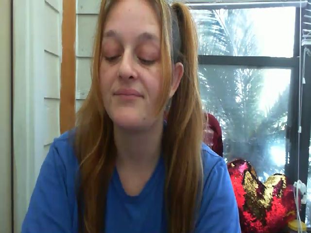 Live sex webcam photo for StarryGoddess #272632900