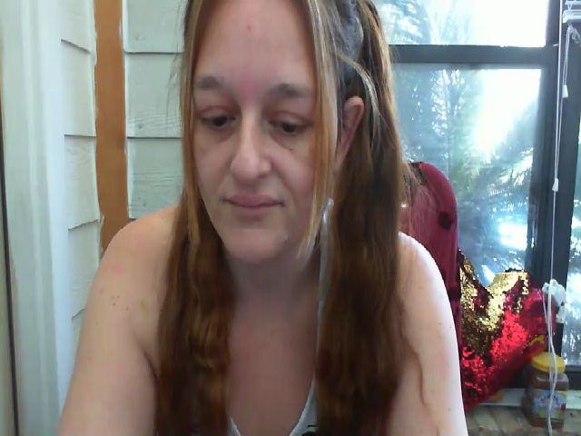 Live sex webcam photo for StarryGoddess #272644663