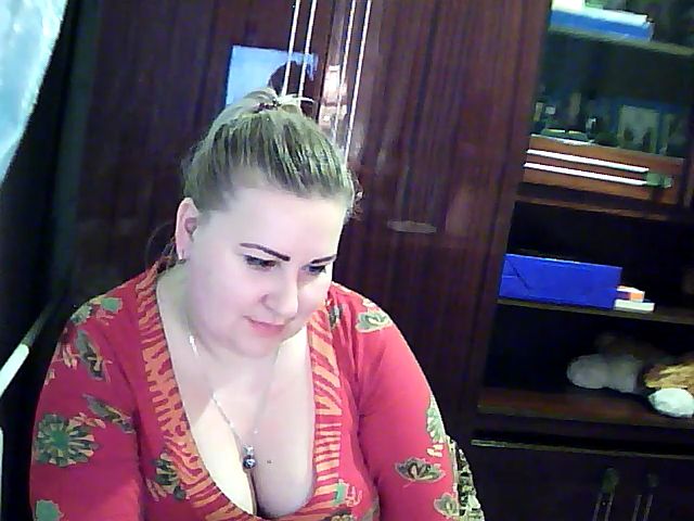 Live sex webcam photo for StasyaRey #271900821