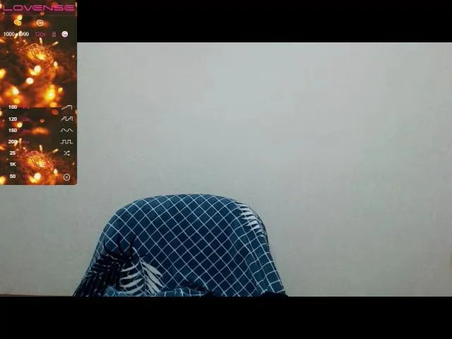 Live sex webcam photo for Stasylilsi #272115476