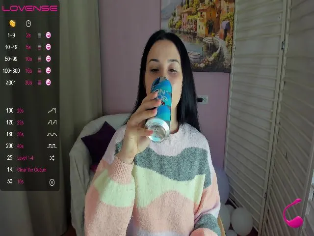 Live sex webcam photo for StayWild21 #272741979