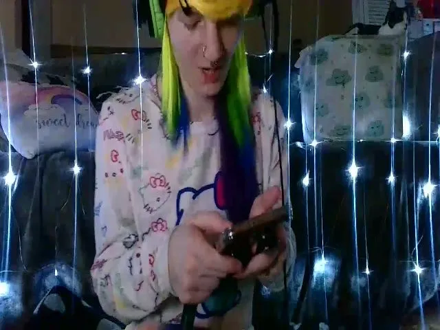 Live sex webcam photo for StormAlley #273677032