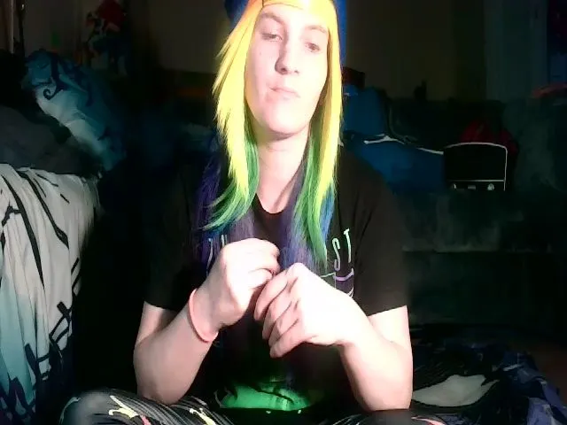 Live sex webcam photo for StormAlley #274360606