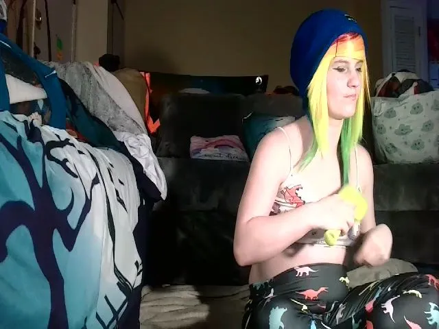 Live sex webcam photo for StormAlley #274449106