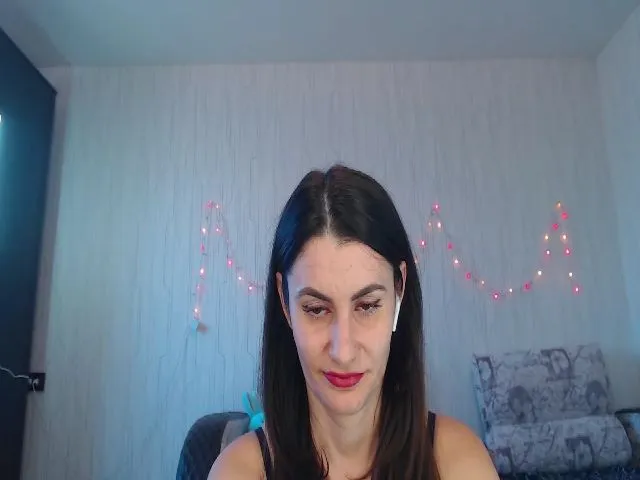 Live sex webcam photo for SuchAngel #273070719