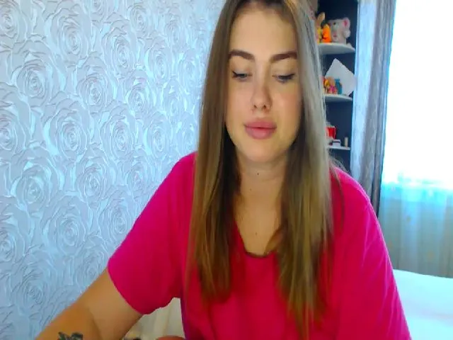 Live sex webcam photo for SuchCute_ #274338174