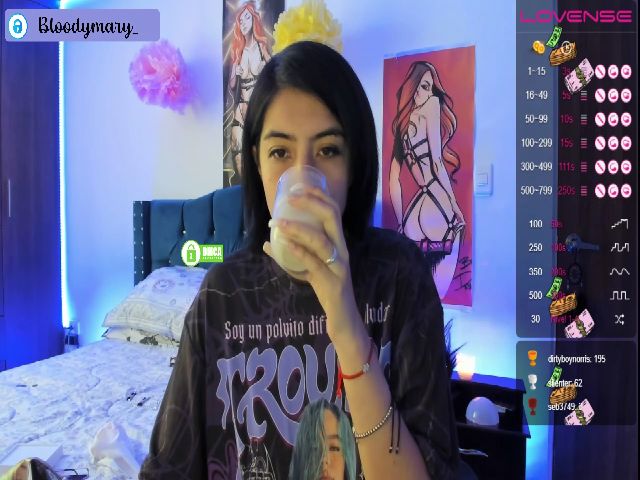 Live sex webcam photo for Sugaar_baby #273806558