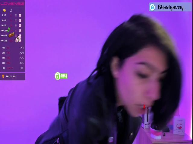 Live sex webcam photo for Sugaar_baby #273871645