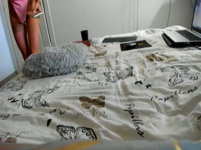 Live sex webcam photo for SugarLADDYY #273368424