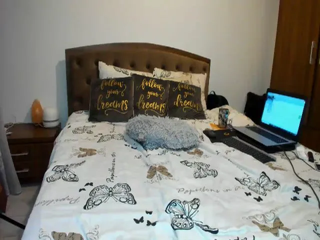 Live sex webcam photo for SugarLADDYY #273395720