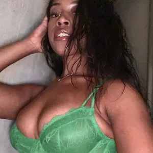 Live sex webcam photo for SugarplumPine #292796317