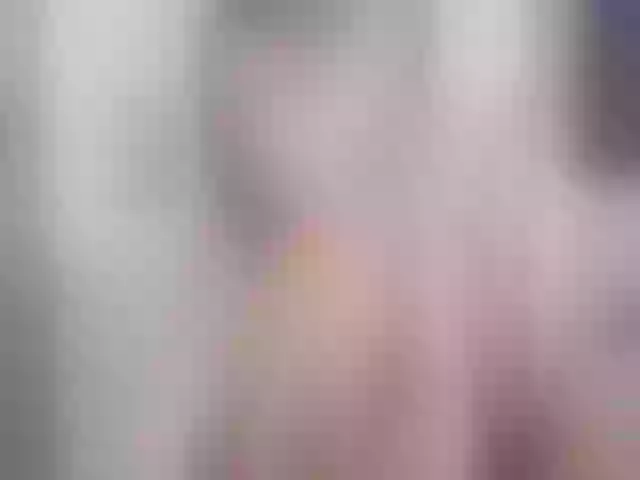 Live sex webcam photo for SultrySnow #274380071