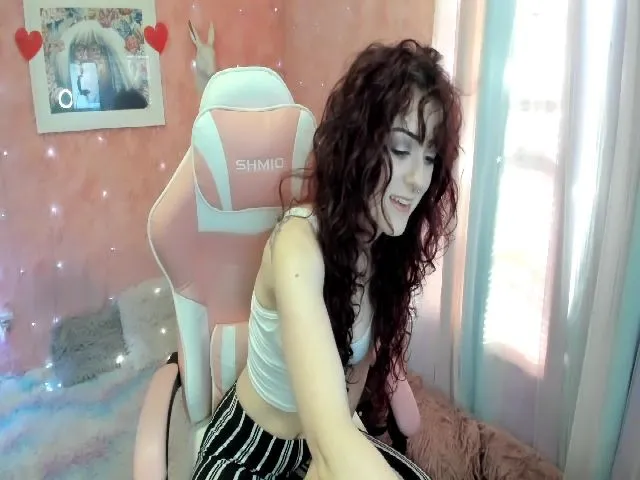 Live sex webcam photo for SumBunniLuvsU #272347926