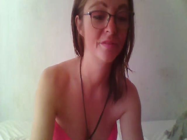 Live sex webcam photo for SummmerRose #274638276