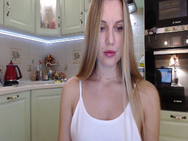 Live sex webcam photo for Super_Giraffe #272298736