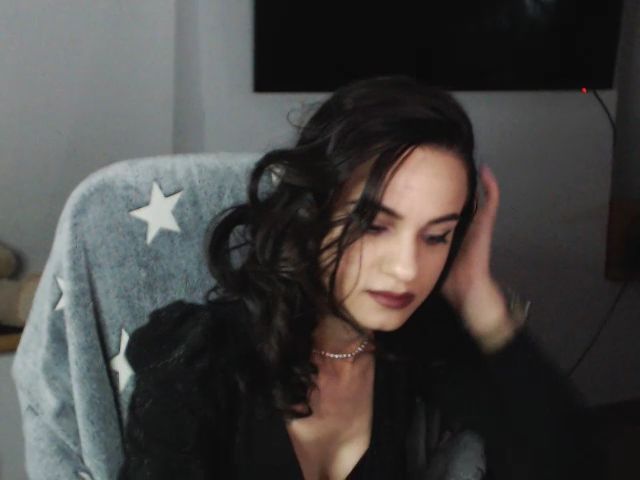 Live sex webcam photo for Supreme_Sophy #272926387