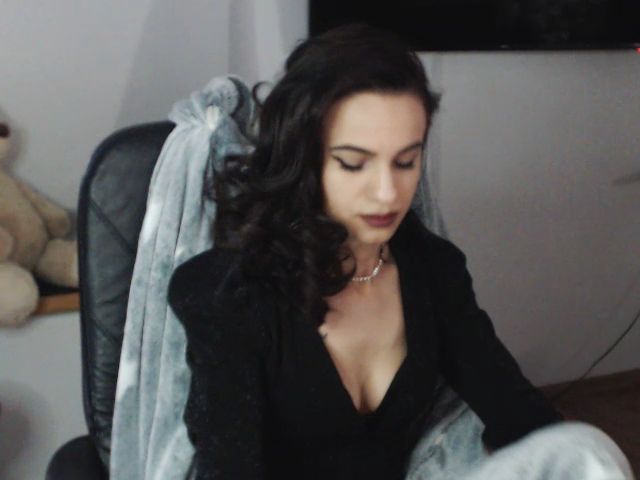 Live sex webcam photo for Supreme_Sophy #272927096