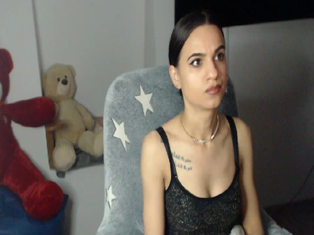 Live sex webcam photo for Supreme_Sophy #272938371