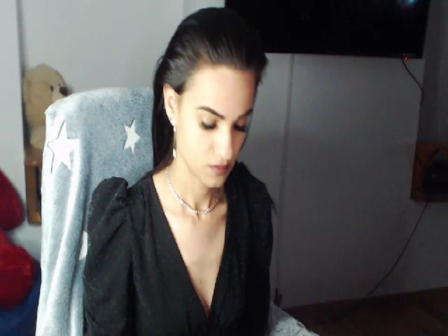 Live sex webcam photo for Supreme_Sophy #273059669