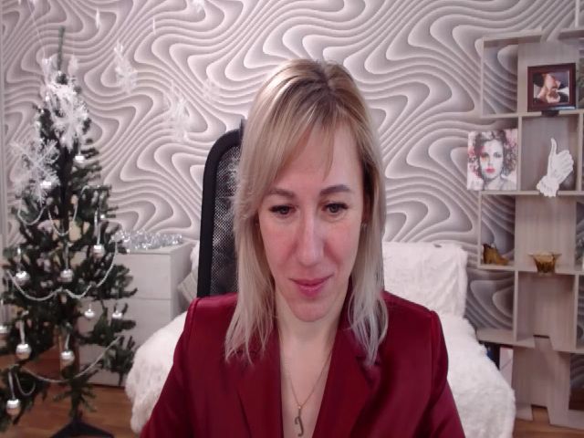 Live sex webcam photo for SvenIsolde #271701335