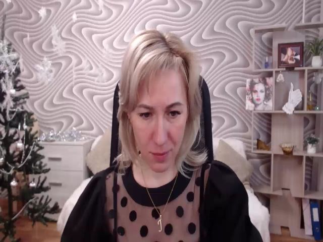 Live sex webcam photo for SvenIsolde #271866918