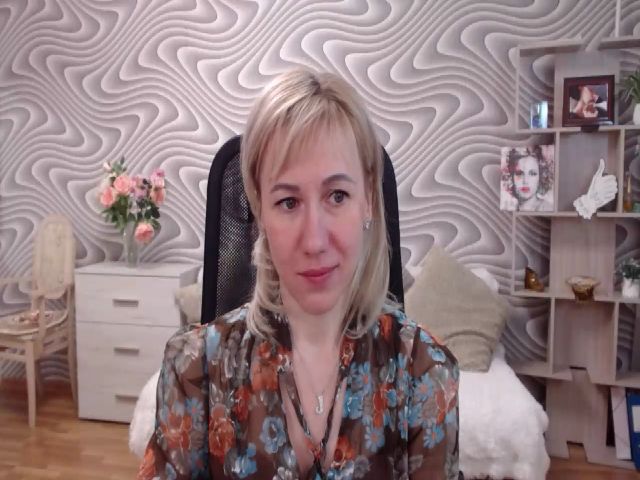 Live sex webcam photo for SvenIsolde #272046260