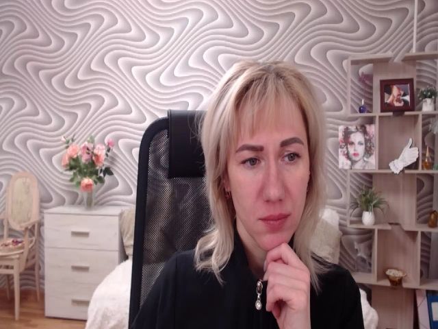 Live sex webcam photo for SvenIsolde #272208447