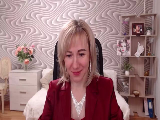 Live sex webcam photo for SvenIsolde #272347866