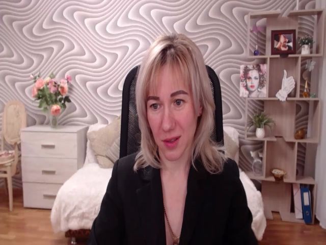 Live sex webcam photo for SvenIsolde #272376726