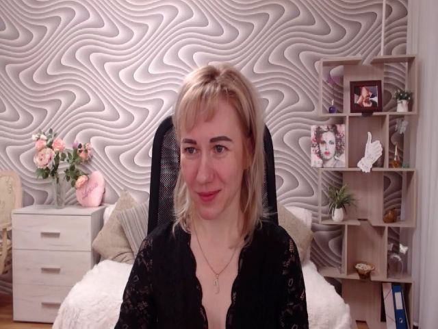 Live sex webcam photo for SvenIsolde #272501650