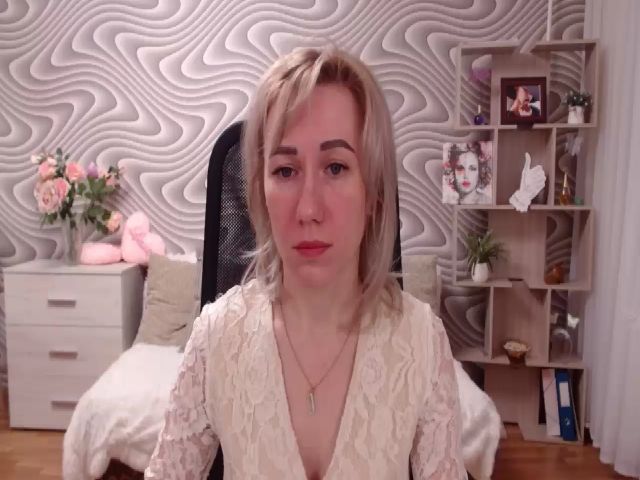 Live sex webcam photo for SvenIsolde #272554016