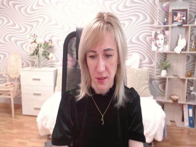 Live sex webcam photo for SvenIsolde #272588678