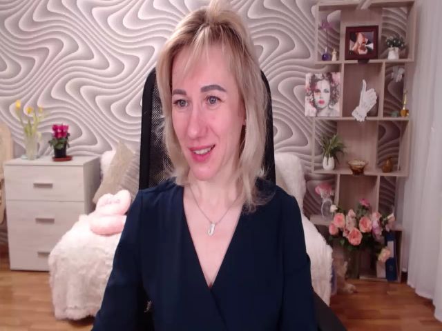 Live sex webcam photo for SvenIsolde #272744819