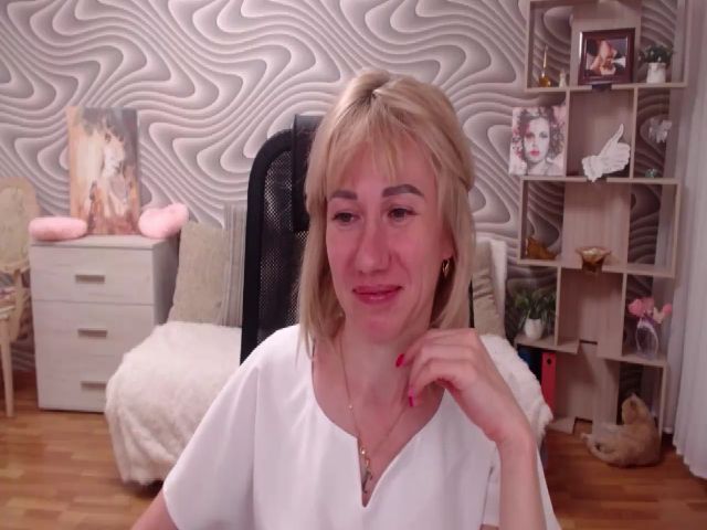 Live sex webcam photo for SvenIsolde #274525364