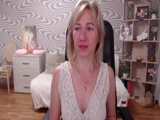 Live sex webcam photo for SvenIsolde #274546877