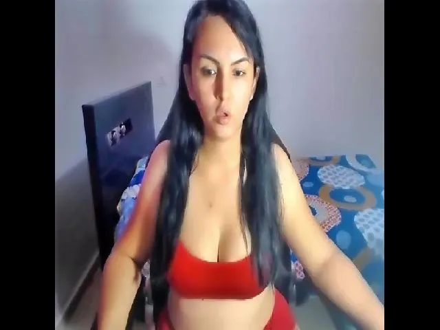 Live sex webcam photo for Sweeetx69 #273104292