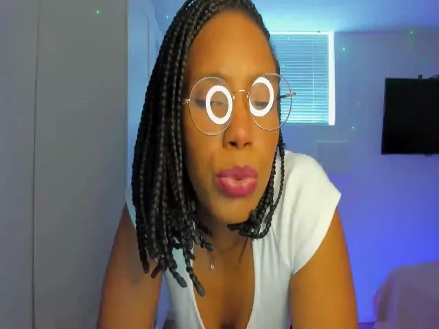 Live sex webcam photo for SweetJazzmine #272951862