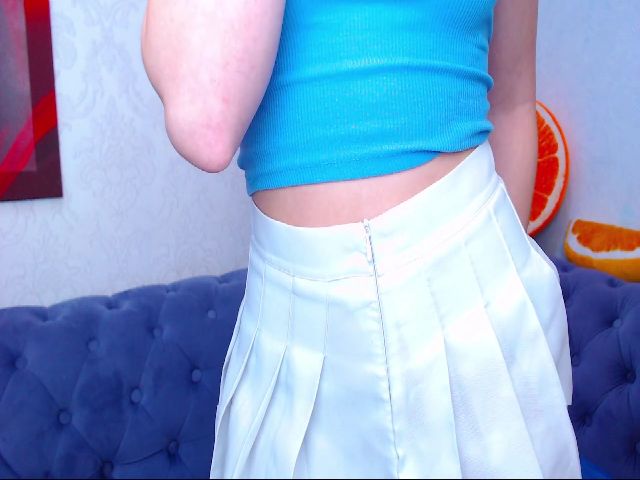 Live sex webcam photo for SweetOrangeK #272435533