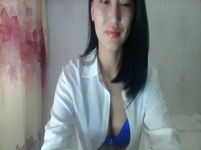 Live sex webcam photo for SweetRo0mance #273113350