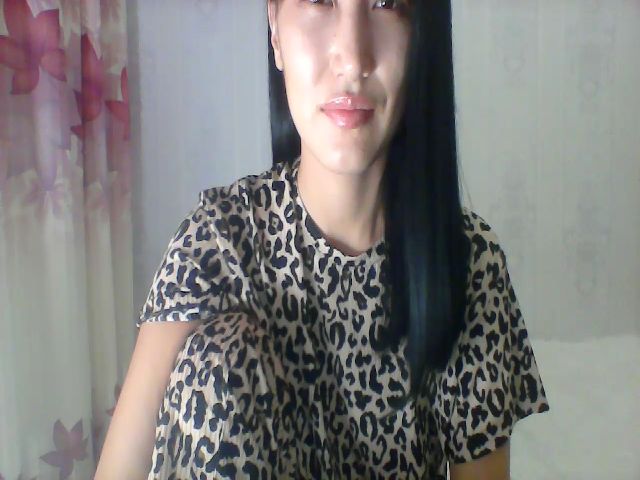 Live sex webcam photo for SweetRo0mance #274241132